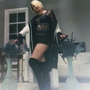 Meet your Posher, Nikita